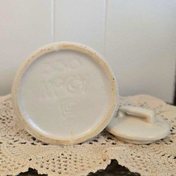 Vintage McCoy Pottery Milk Can Holly Hobbie Canister Circa 1970s Mint Condition - Picture 5 of 5